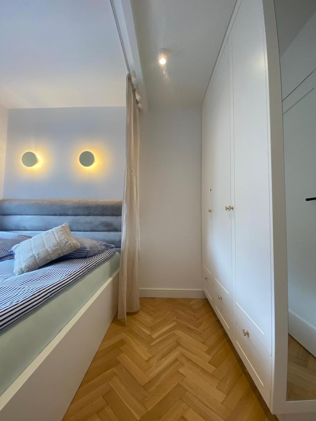 Cozy Wooden *